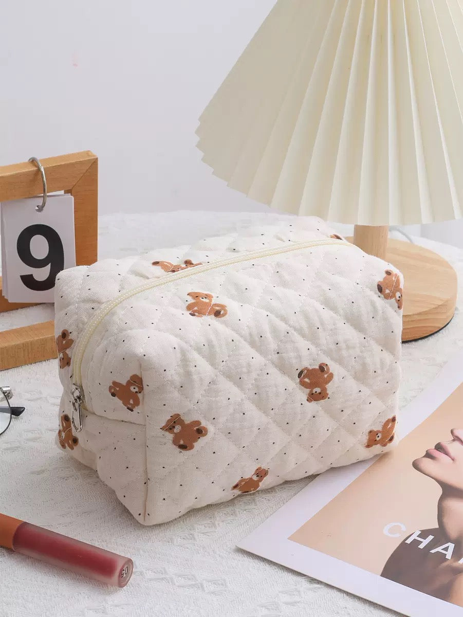 Pinteresty Bear Makeup Organizer