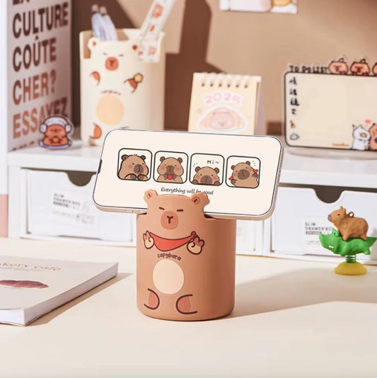Capybara Pen Holder