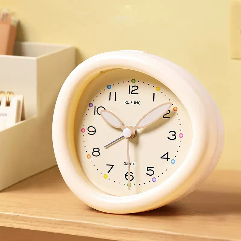 Pinteresty Alarm Clock