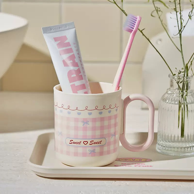 Gingham Pen Holder